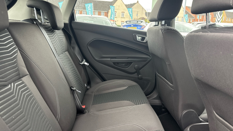 Ford Fiesta 1.0 EcoBoost Zetec 5dr Petrol Hatchback